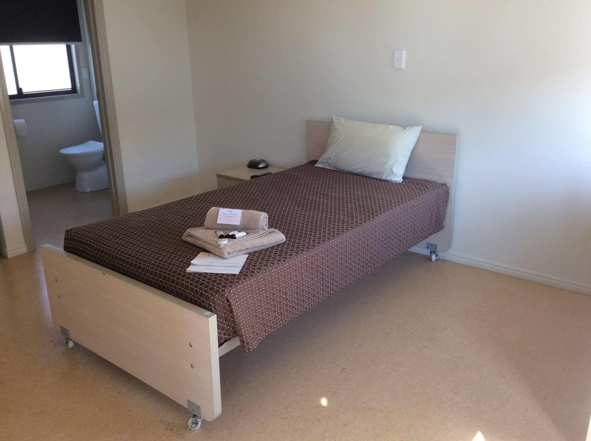 Pritchard Road Country Resort Емералд Екстериор снимка