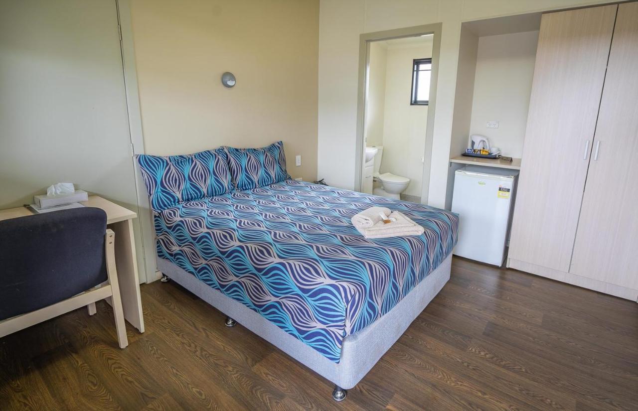 Pritchard Road Country Resort Емералд Екстериор снимка